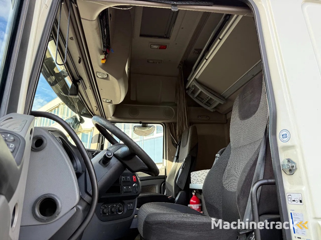 DAF XF 440 4X2 EURO 6 MEGA - ONLY 522.576 KM!