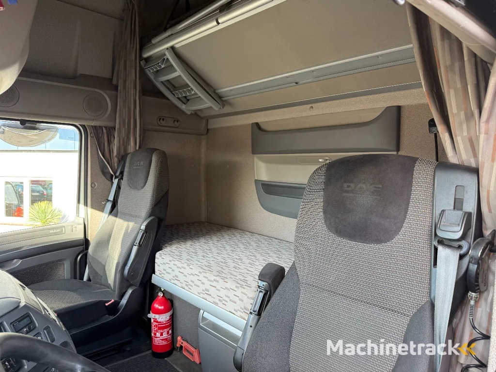 DAF XF 440 4X2 EURO 6 MEGA - ONLY 522.576 KM!