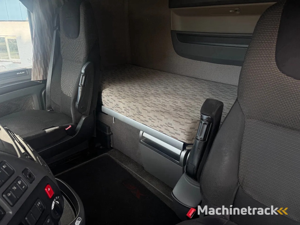 DAF XF 460 4X2 EURO 6 SKIRTS MX BRAKE NEW TACHO