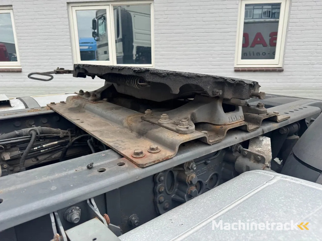 DAF XF 460 4X2 EURO 6 MX ENGINE BRAKE SKIRTS AIRCO