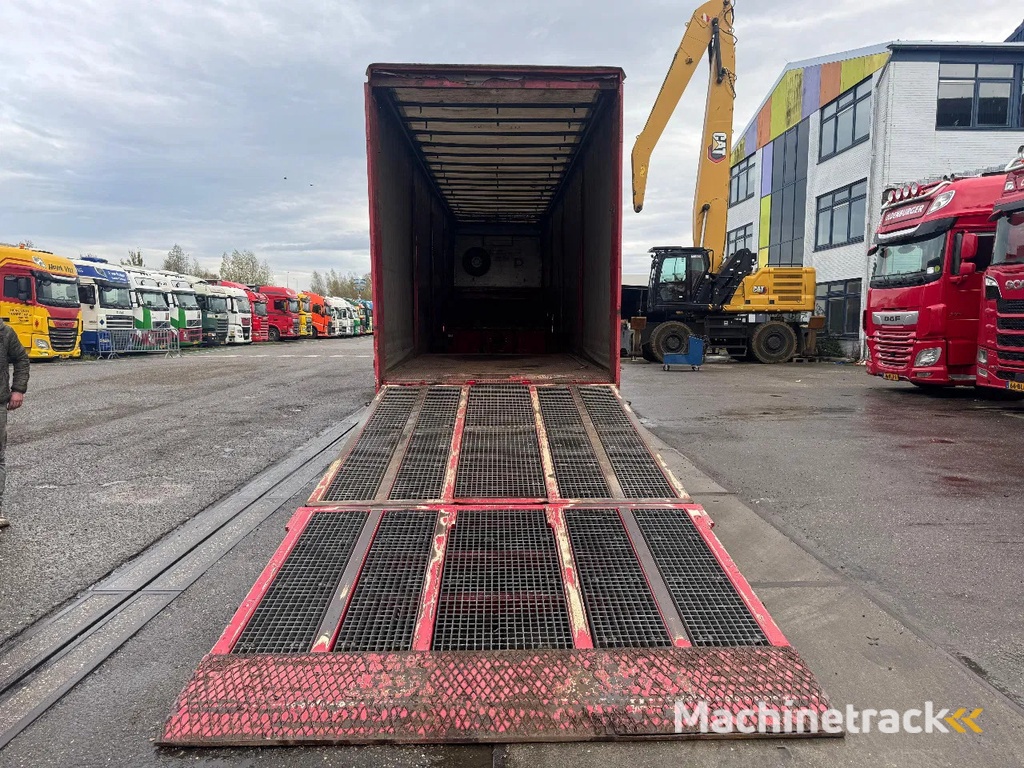 CMT NSP24, SLIDING ROOF, 30 CM SLIDING SIDE WALLS, LAST AXLE STEERING, ELECTRIC WINCH