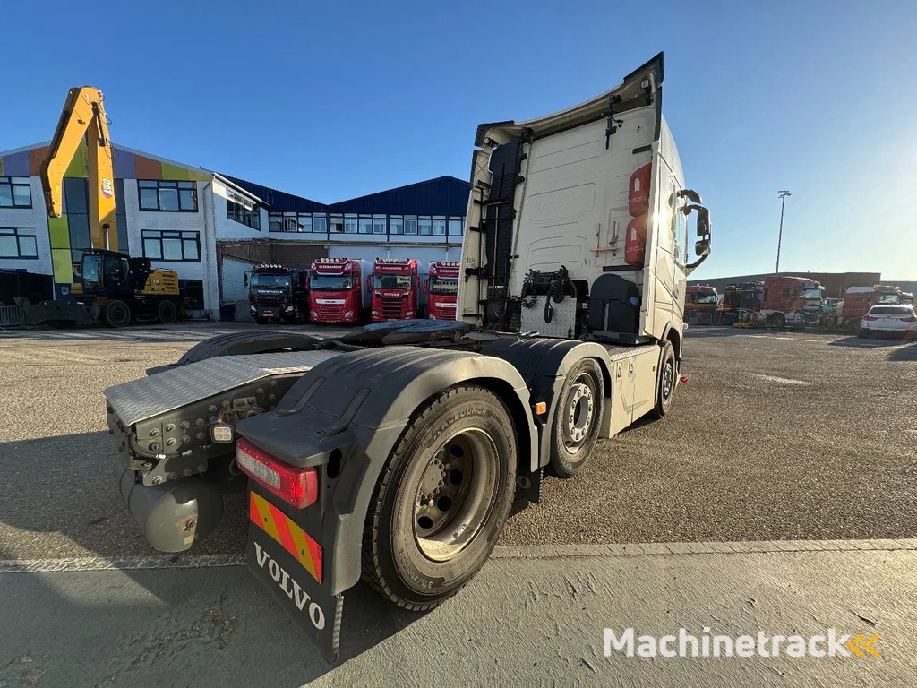 Volvo FH 460 6X2 EURO 6 CHASSIS 2021 STEERING AXLE SKIRTS