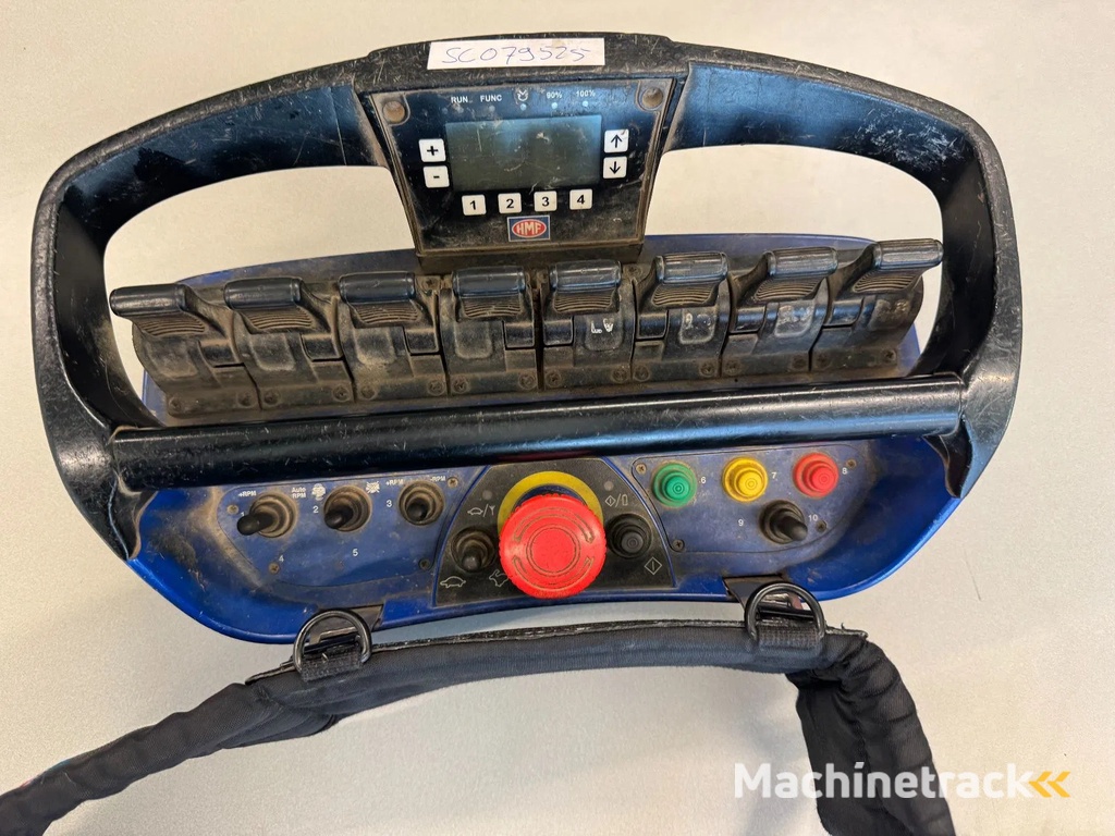 Scania G440 8X2 EURO 6 HMF 8520 + REMOTE CONTROL TWISTLOCKS