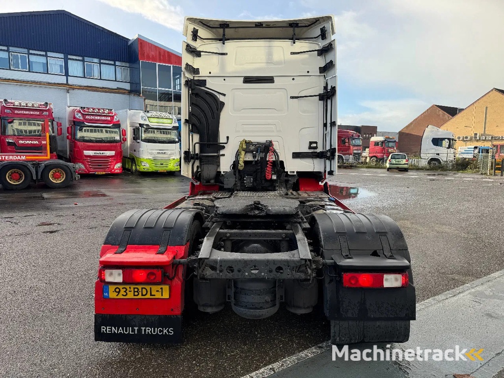 Renault T460 4X2 EURO 6 SKIRTS DOUBLE TANK