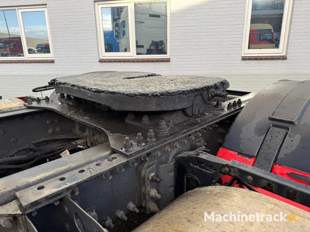 Renault T460 4X2 EURO 6 SKIRTS DOUBLE TANK