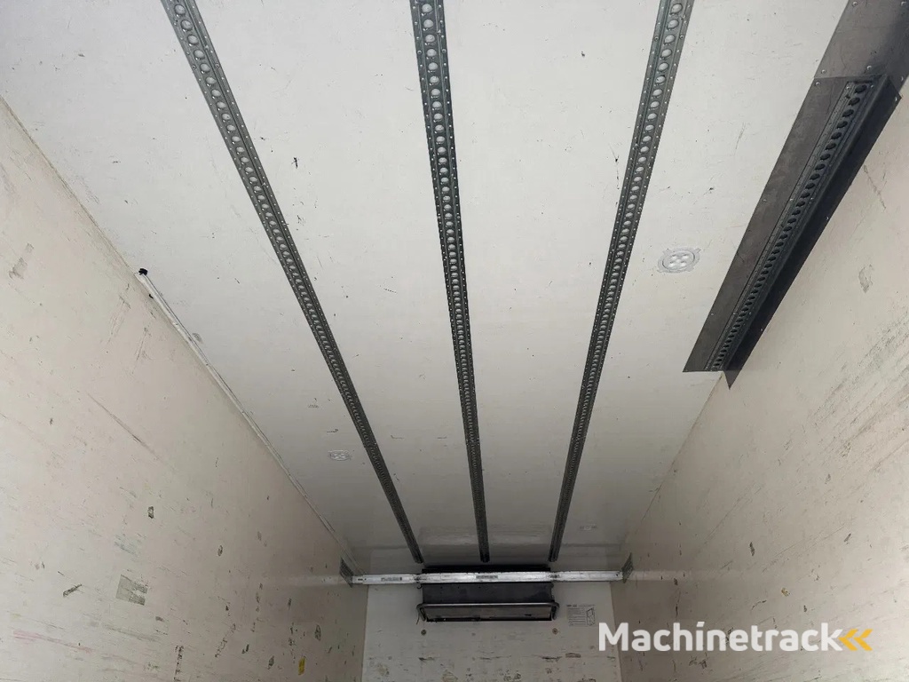 Volvo FE 280 6X2 EURO 6 DHOLLANDIA 2500 KG THERMO KING COOL UNIT