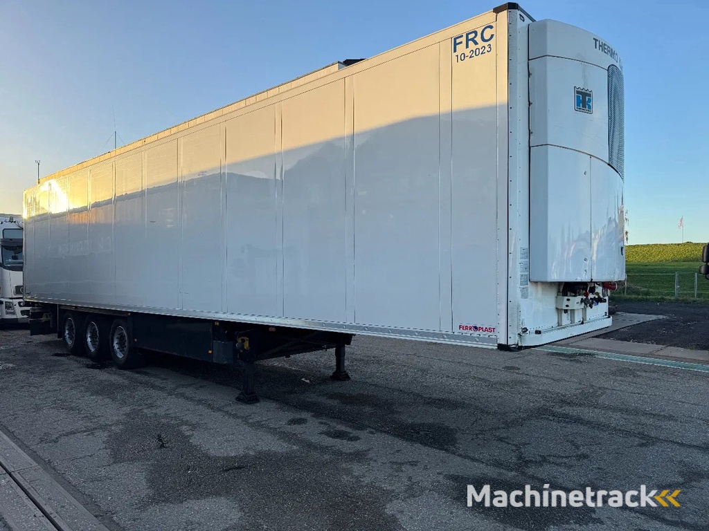 Schmitz Cargobull SKO THERMO KING SLX300 DISC BRAKES DOPPELSTOCK