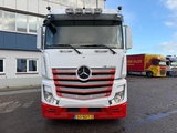 Miniaturansicht von Mercedes-Benz Actros 1842 4X2 MEGA + LIFTING DISH (HEFSCHOTEL)