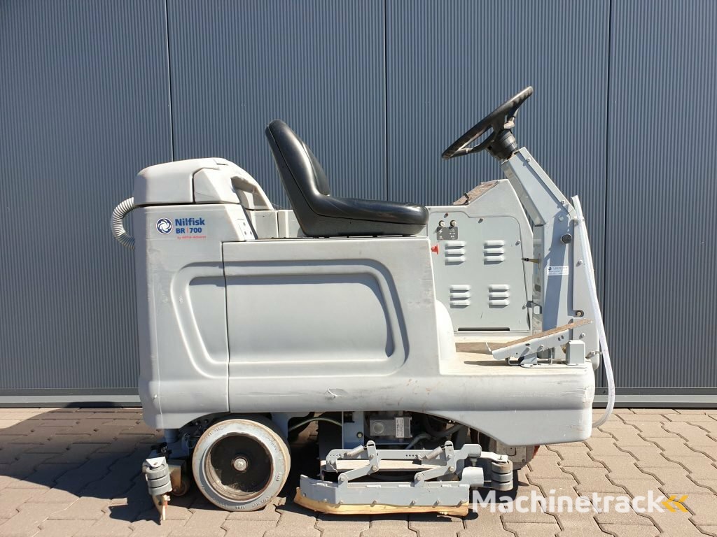 Schrobmachine Nilfisk BR 700