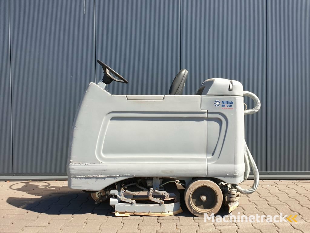 Schrobmachine Nilfisk BR 700