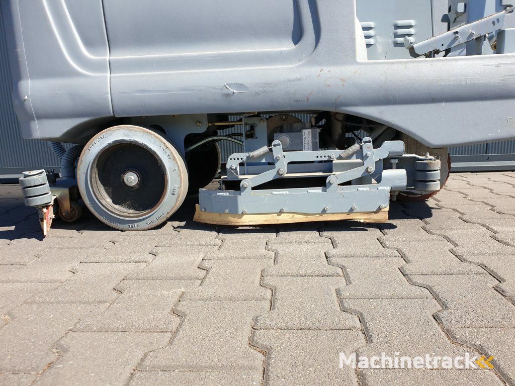 Schrobmachine Nilfisk BR 700