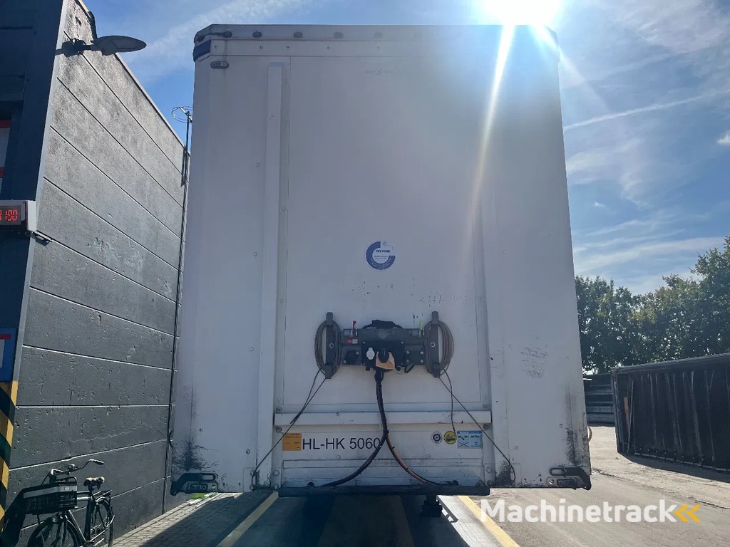 Pacton Mega schuifzeil oplegger | 5 tons laadklep | achterdeuren