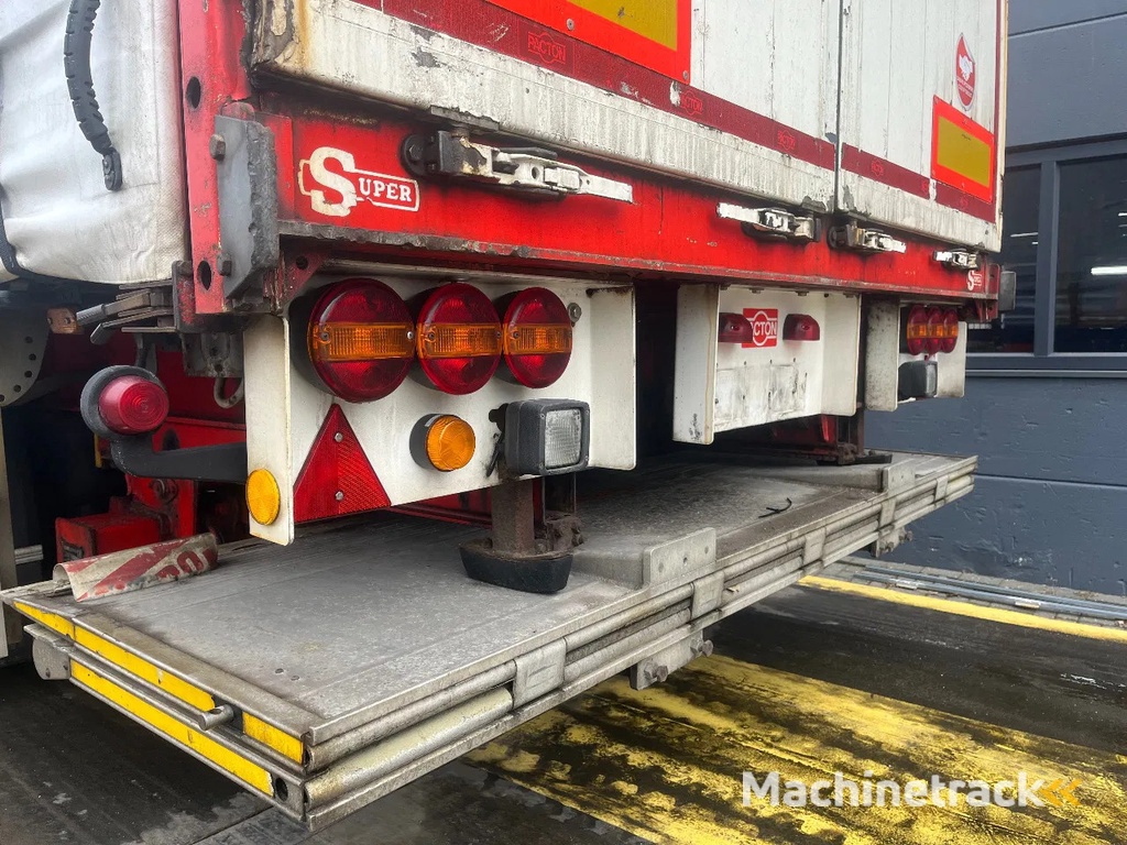 Pacton schuifzeil oplegger | Hefdak | Laadklep | Stalen vloer