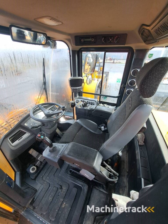 Hyundai HL980