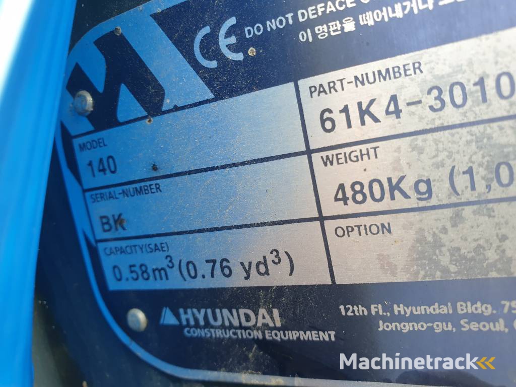 Hyundai Excavator digging bucket 140, 61K4-30101