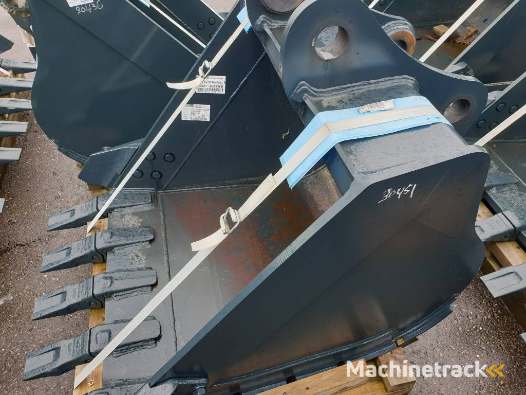 Hyundai Excavator digging bucket 140, 61K4-30501