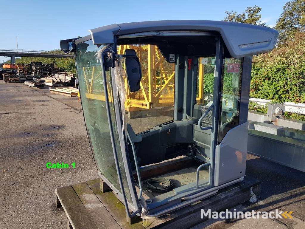 Fuchs F series Cabin