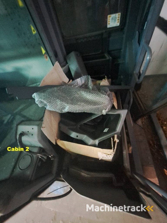 Fuchs F series Cabin