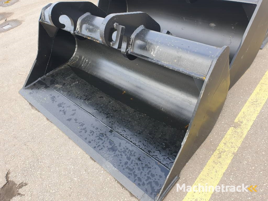 Hebaco Excavator ditch clean bucket CW40