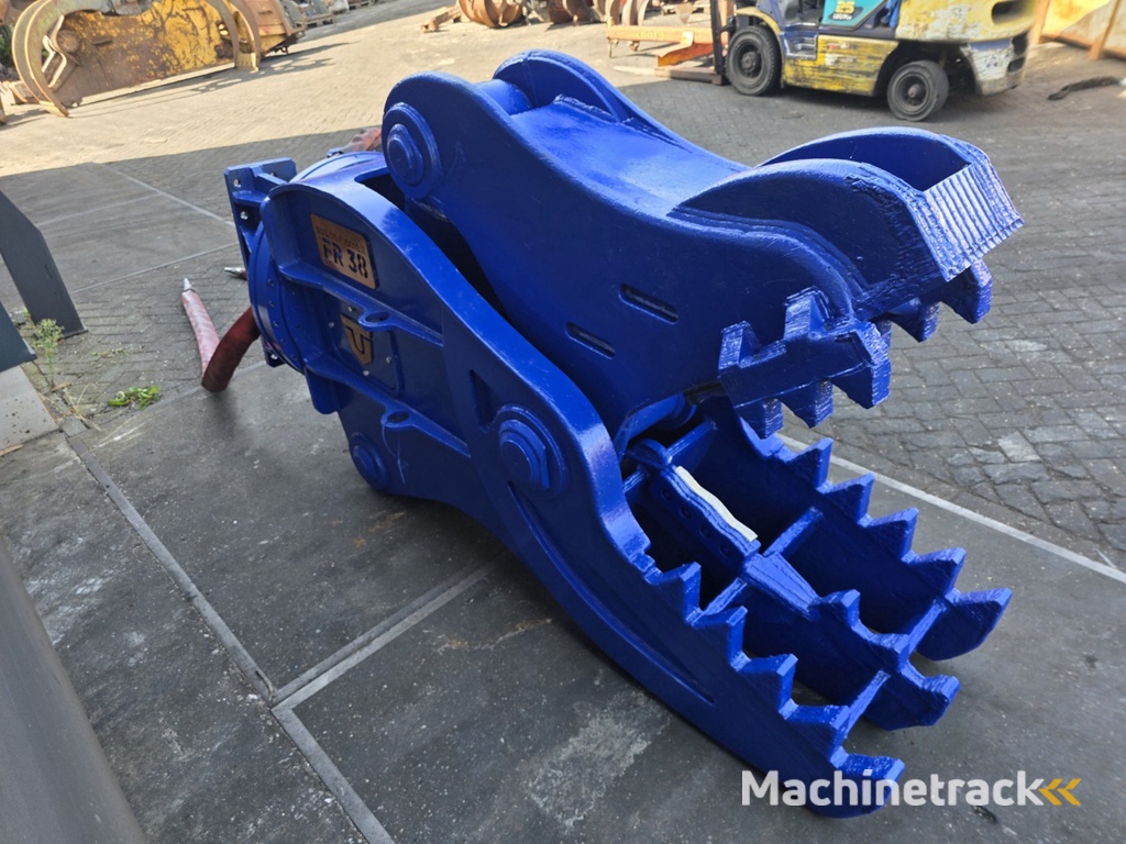 trevibenne fr 38 vergruizer