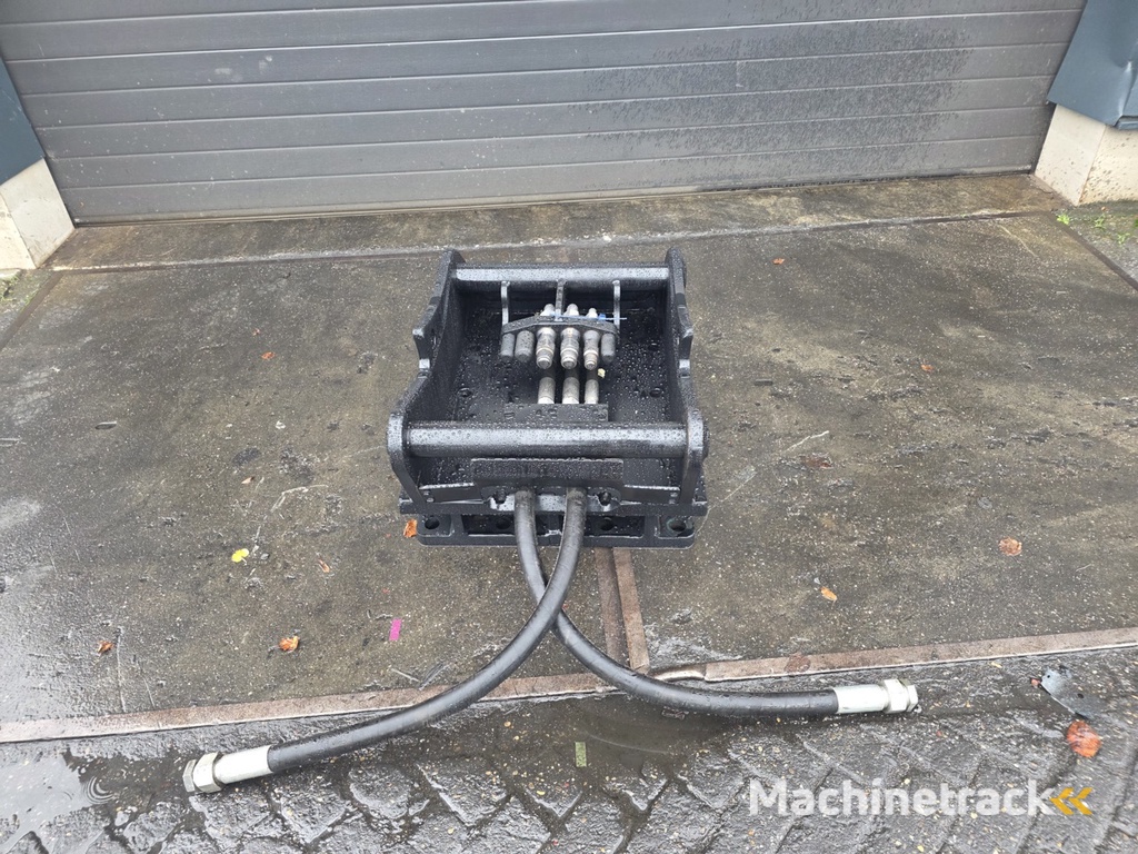 kopplaat steelwrist oq80 oilquick 80