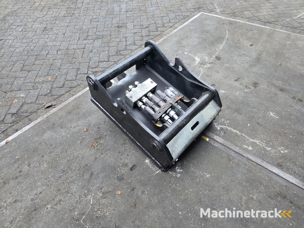 oilquick kopplaat oq70/55 adaptor plate oilquick 70 55 steelwrist