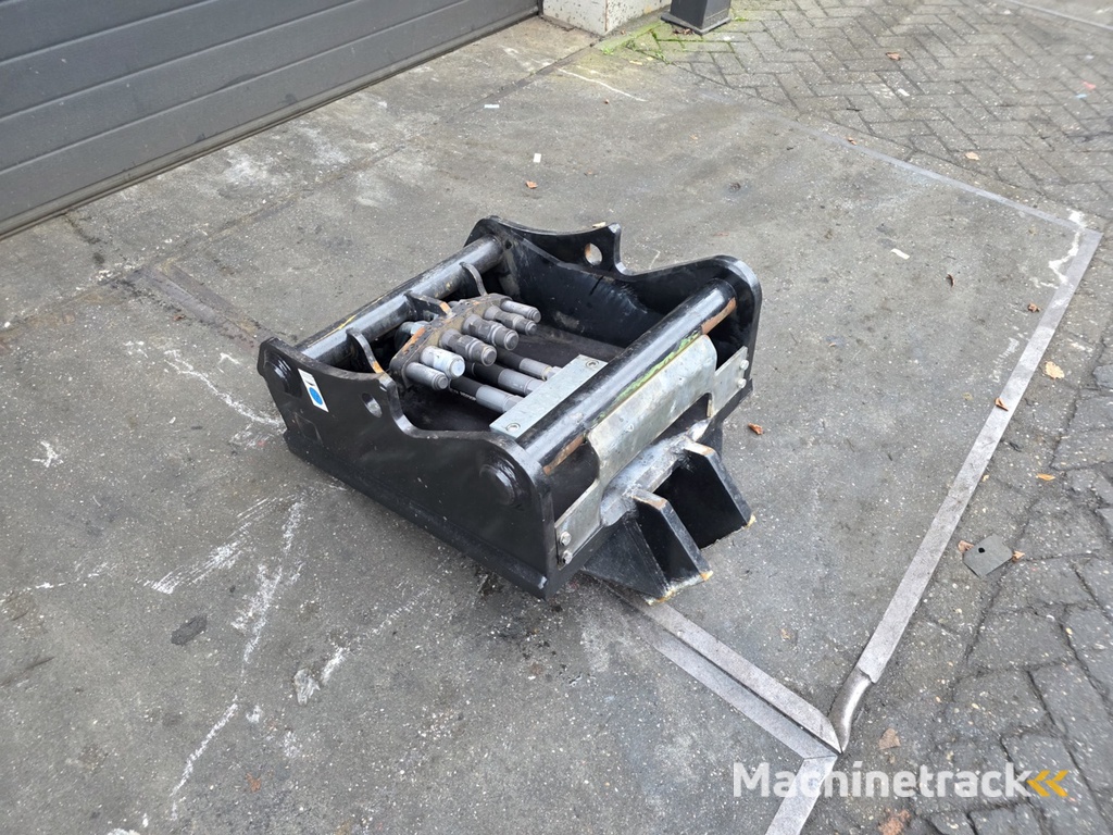 oilquick kopplaat oq70/55 adaptor plate oilquick 70 55 steelwrist