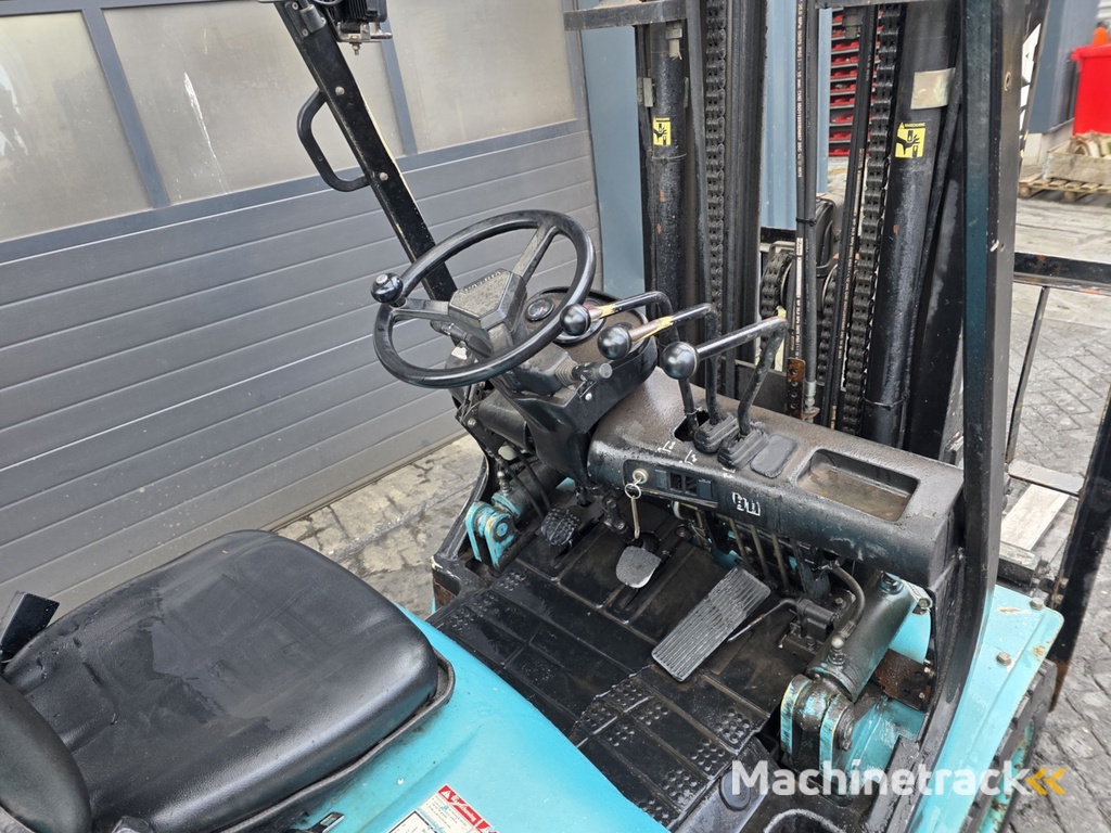 patria pfd 35ta-2 diesel heftruck