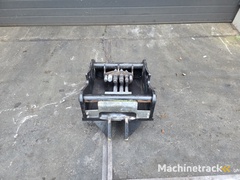 oilquick-kopplaat-oq70-55-adaptor-plate-oilquick-70-55-steelwrist