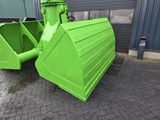 Minituur van clamshell 7000l