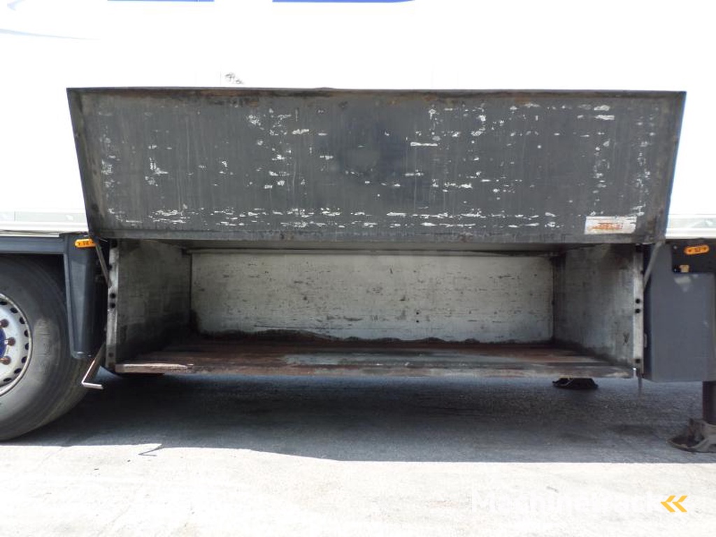 Schmitz-Cargobull SCBS