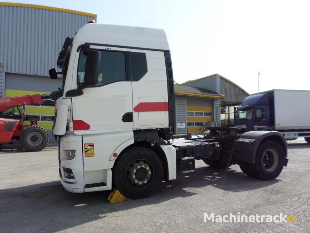 MAN TGX