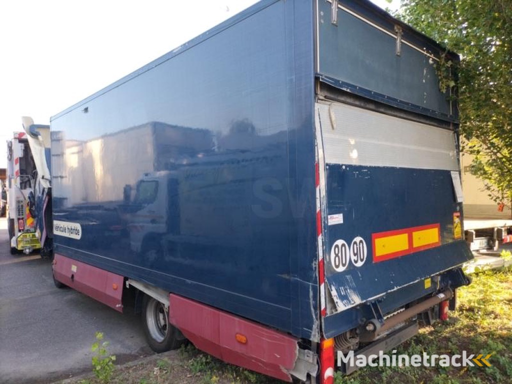 Mitsubishi-Fuso FE Series