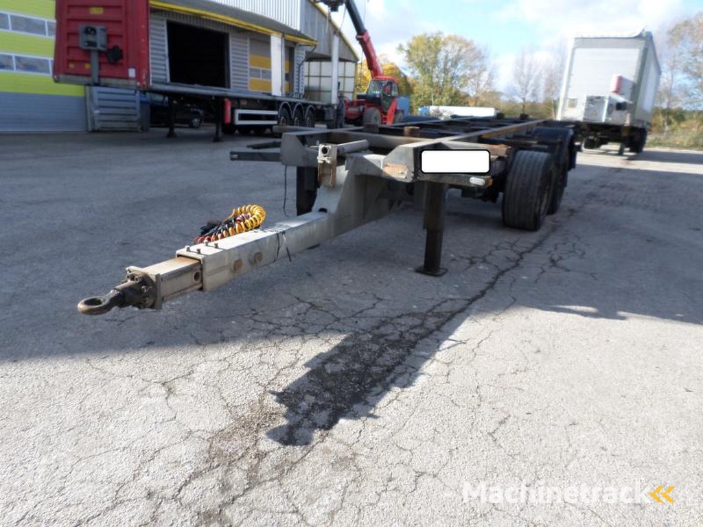 Lecitrailer PORTE CONTAINERS DORGLER