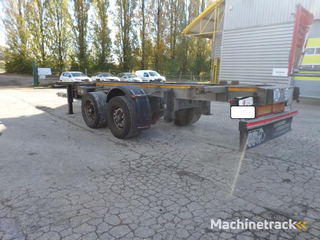 Lecitrailer PORTE CONTAINERS DORGLER