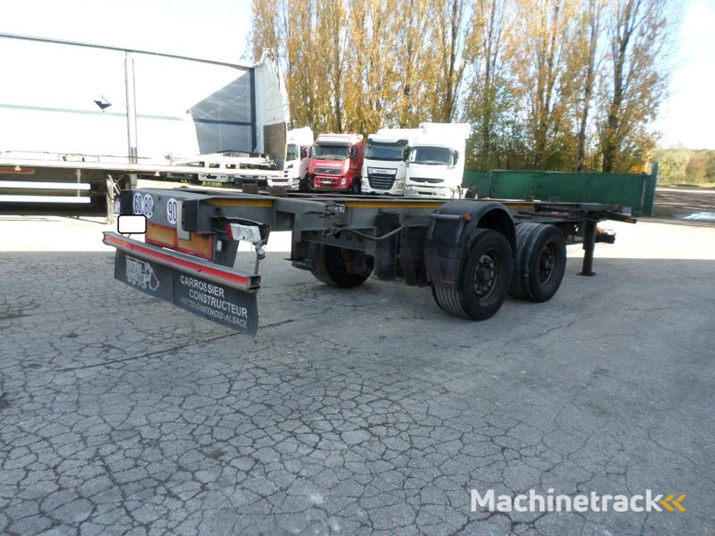 Lecitrailer PORTE CONTAINERS DORGLER