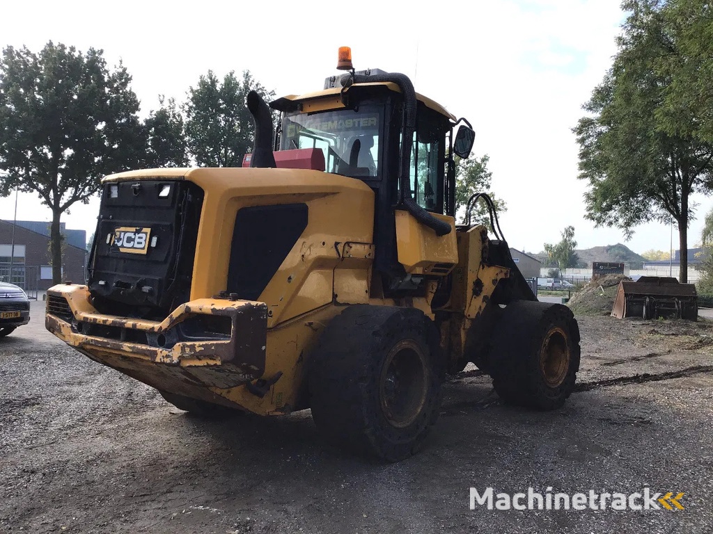 JCB 437 WHT T4F