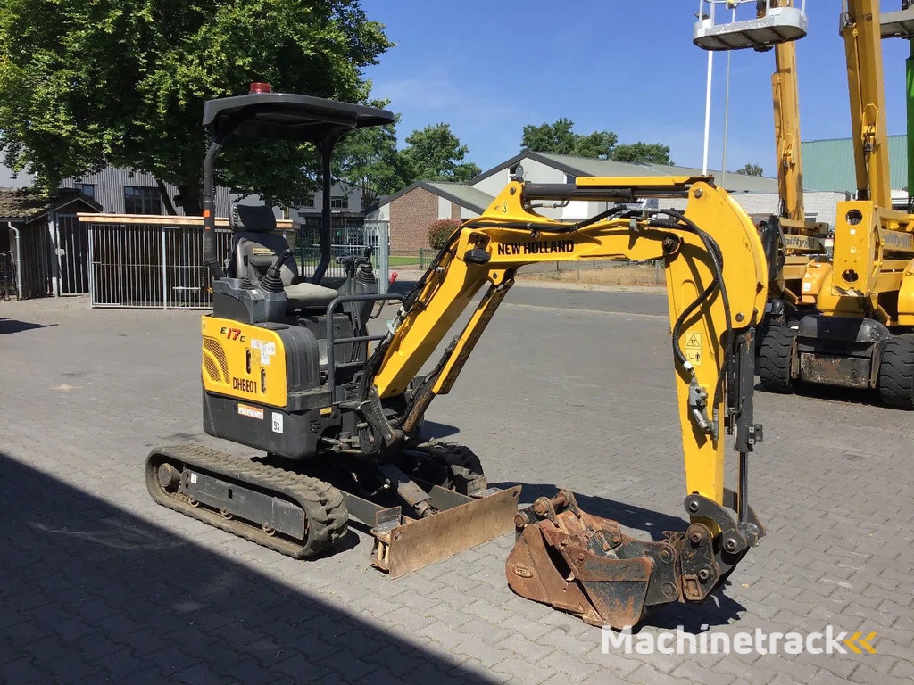 New Holland E17C