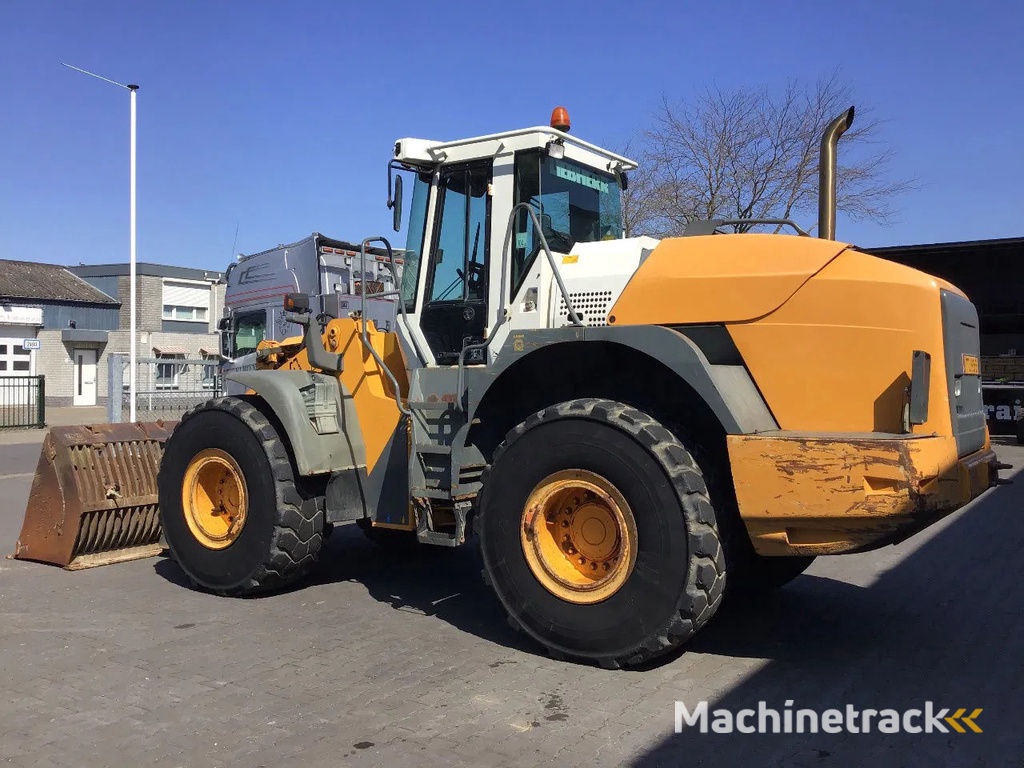 Liebherr L544