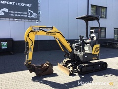 new-holland-e17c