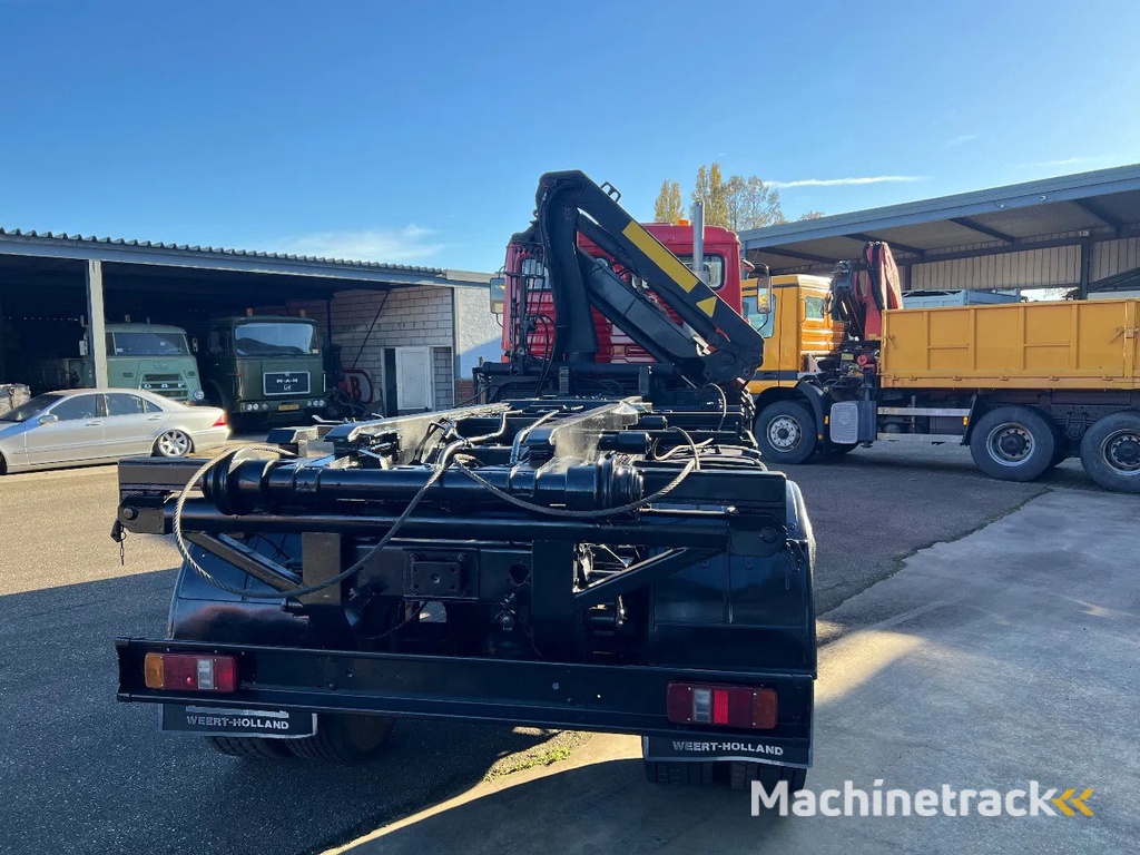 MAN 18.192 4x4 - 3 way Cable system with crane