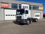 Minituur van MAN 19.403 F2000 Met kiphydrauliek -  manual gearbox