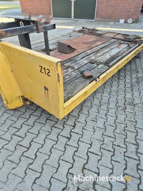 Laadvloer Haakarm met Oprijkleppen plateau container machine