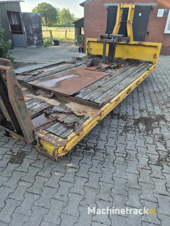 Laadvloer Haakarm met Oprijkleppen plateau container machine