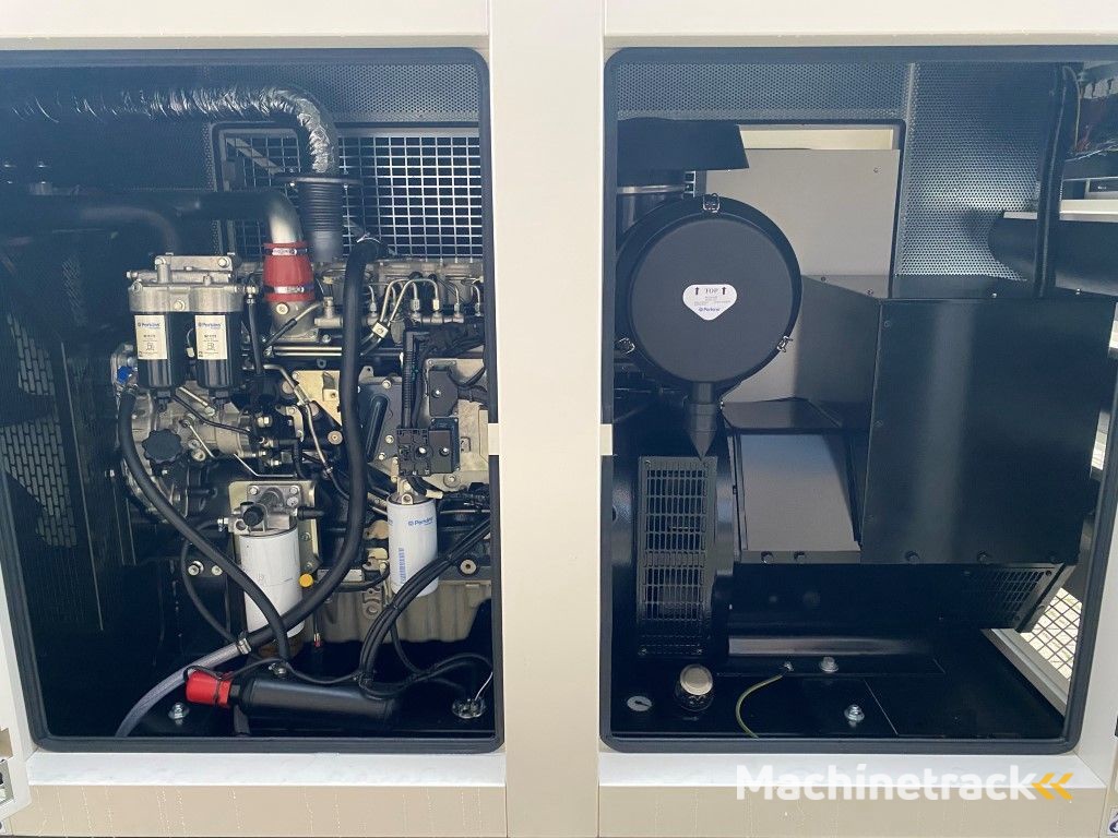 Perkins 1106D-E70TAG3 Stamford 165 kVA Silent generatorset New !