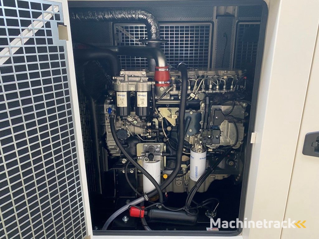 Perkins 1106D-E70TAG3 Stamford 165 kVA Silent generatorset New !