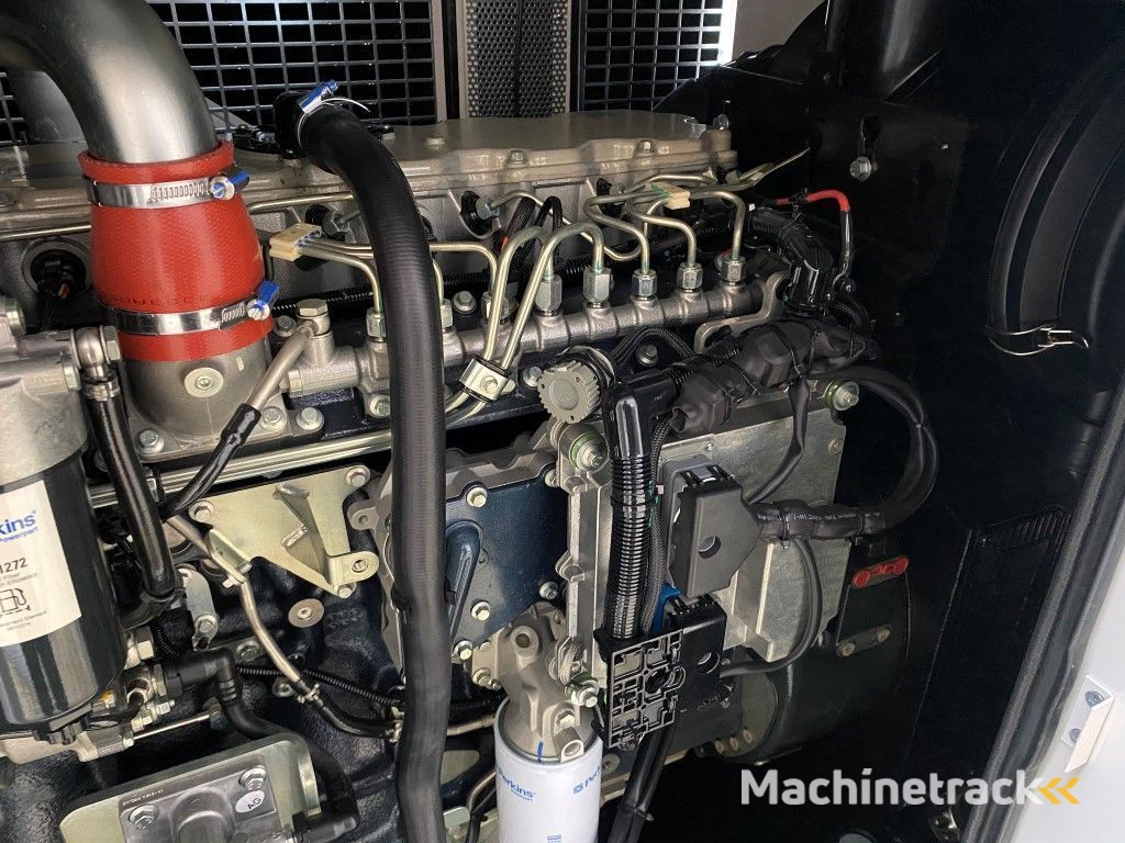 Perkins 1106D-E70TAG3 Stamford 165 kVA Silent generatorset New !