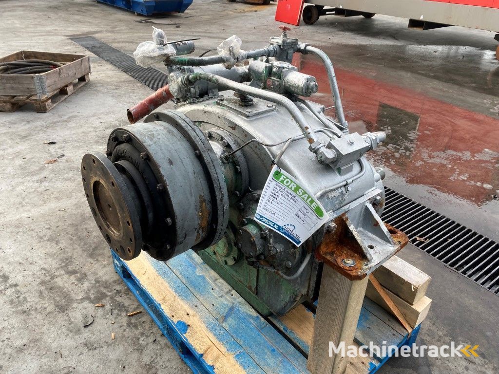Lohmann & Stolterfoht GUS 315 A Keerkoppeling 450 PK Ratio 3 : 1 Marine Gearbox