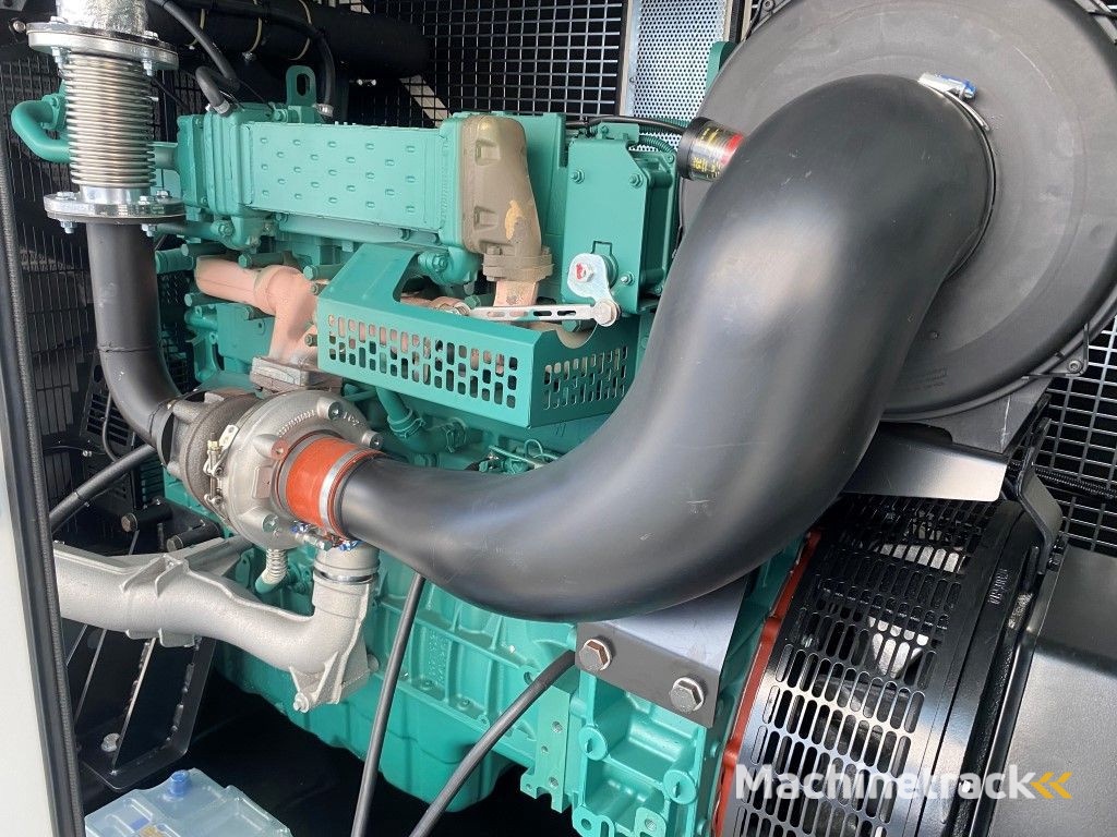 Volvo 225 kVA Stage 3A TAD 753 GE Silent generatorset