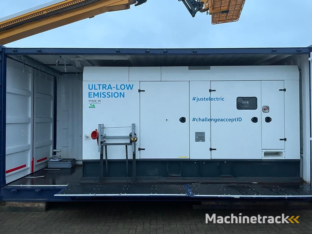 MTU Mecc Alte Spa 600 kVA Supersilent generatorset Stage 5 ! Ultra Low Emission ! As New !